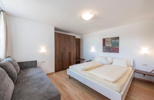 Chifa Apartment | Panorama Residence Schlossblick - Apartments Erdgeschoss