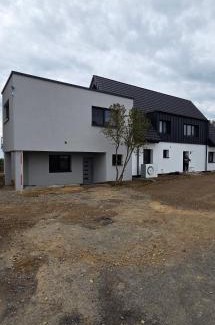 Numbrecht Apartment | Panorama trifft Gemütlichkeit