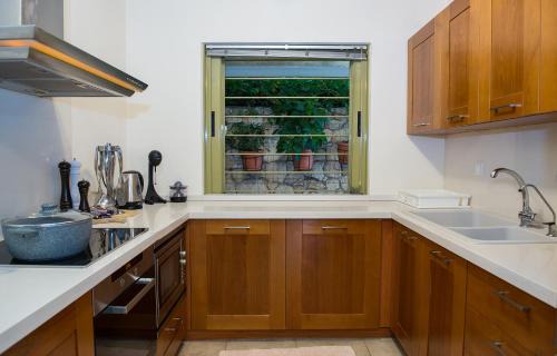 Sitia Villa | Panorama Villa Private Pool, BBQ, Parking