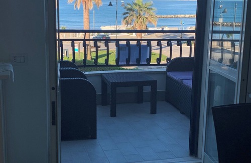 Gianola Apartment | PANORAMIC APARTMENT AT THE BEACH