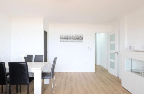 Sagunto Apartment | Panoramic Mediterranean Views Beachfront