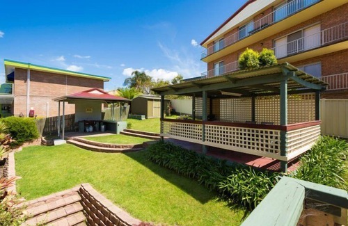 Merimbula Apartment | Panoramic Townhouses By Lisa (Deluxe Front Unit)