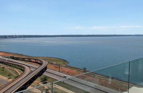 Posadas Apartment | Panoramic view of the Paraná River and the charming Posadas + parking