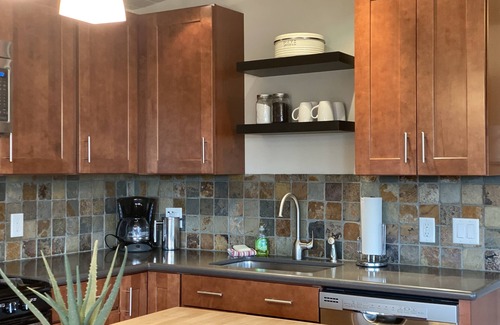 Sedona House | Panoramic Views, pool and 2 hot tubs, pool table