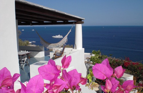 Panarea House | panoramic villa style eoleano in Panarea, the most 'beautiful of the Aeolian Islands!