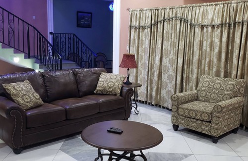 Santeo House | Papa's Villa