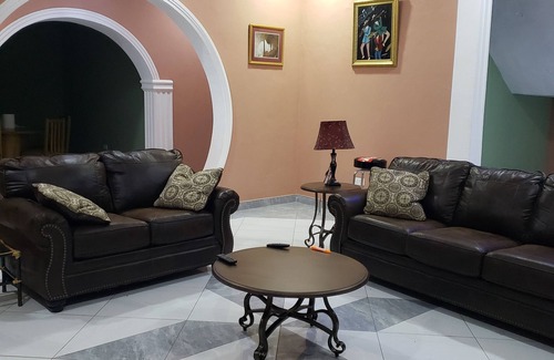 Santeo House | Papa's Villa