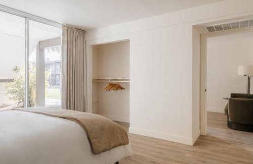 South Scottsdale Hotel | Papago Scottsdale by Reside, Trademark Collection by Wyndham