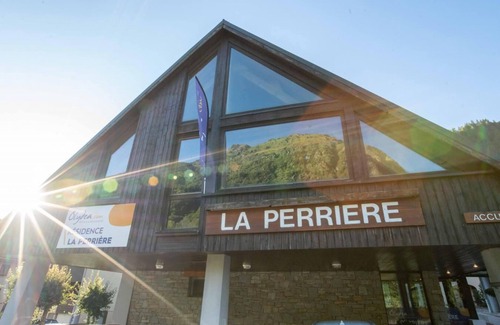 Saint-Colomban-des-Villards Apartment | Parking, tv, 37-55m², Saint Colomban des Villards