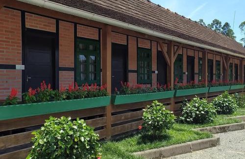 Pomerode Hotel | Paraíso Enxaimel Mundo Antigo