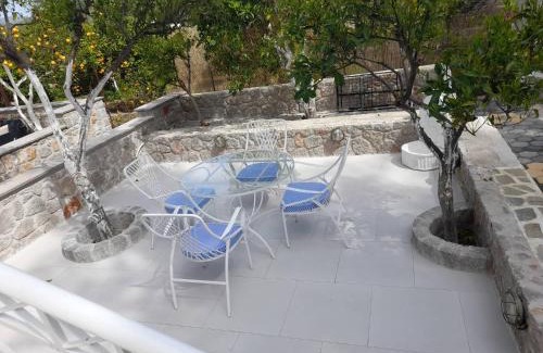 Melissopetra House | para thin alos 1