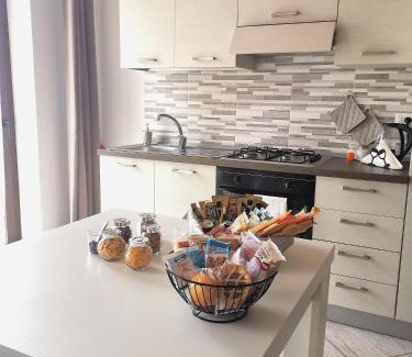 Golasecca Apartment | Paradeisos Residence Sas