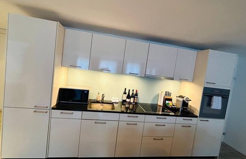 Old Town Apartment | Paradeplatz Apartment by Airhome