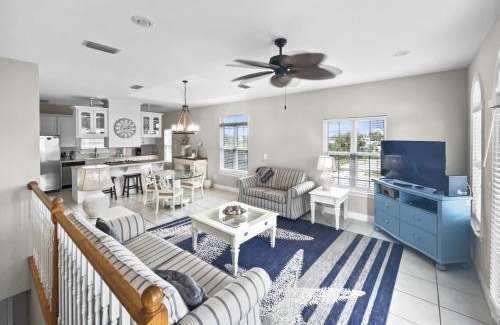 Lullwater Beach House | Paradise By The Pier Home