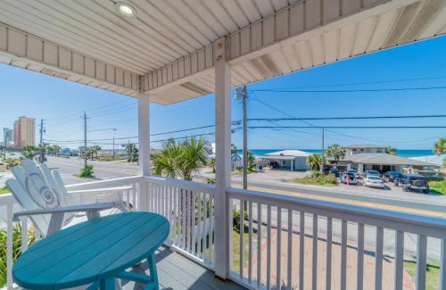 Lullwater Beach House | Paradise By The Pier Home