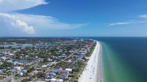 Indian Rocks Beach House | Paradise Cove
