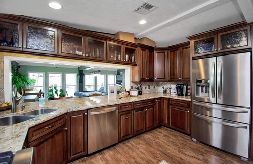 Bacliff House | Paradise Home