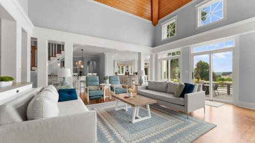 Lake Norman of Catawba House | Paradise Pointe by AvantStay Lakefront Views Playset