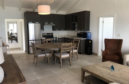 Great Exuma House | Paradise! Private Beachfront Home w/Pool & Beach WiFi! nn