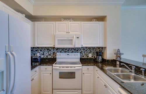 Panama City Beach Condo | Paradise Tides 813-Sleeps 8-Outstanding Ocean Views