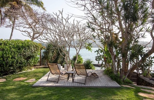 Albatroz House | Paradise with a private beach