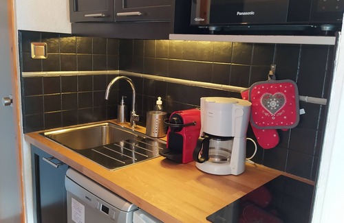 Belle Plagne Apartment | PARADISKI Belle Plagne, Alt.2050m-4 pers.- skis on, fully renovated