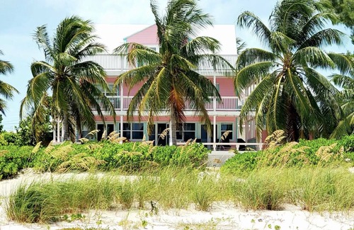Spanish Wells House | Paradiso Oasis - Beautiful Beachfront Oasis on Secluded Island in the Bahamas!