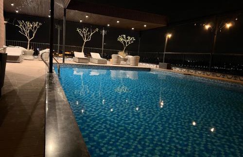 Soc Son Hotel | Paragon Noi bai Hotel & Pool
