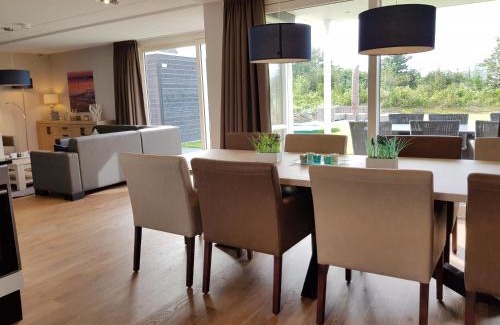 Colijnsplaat Villa | Parc Ganuenta