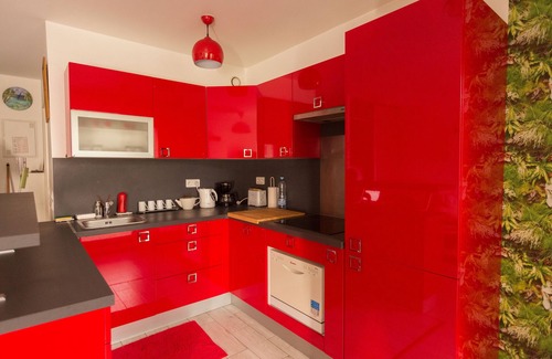 Creteil Apartment | Paris à Portée de Main