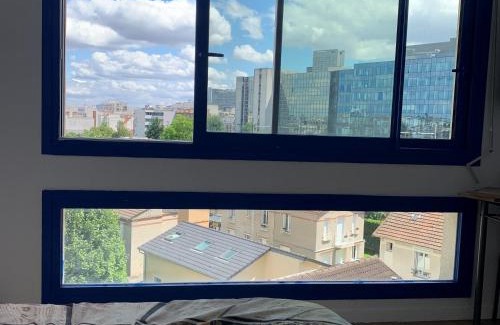 Faubourg de l'Arche Apartment | Paris La Défense - Santorin Apartment with jacuzzi