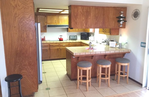 Joshua Tree House | Park Sendero, A 2 Bed Room 2 Bath Custom Spacious Home Min Away From The Village