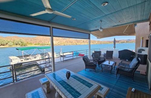 Parker Strip House | Parker Strip River Front Guesthouse Dock with Best View