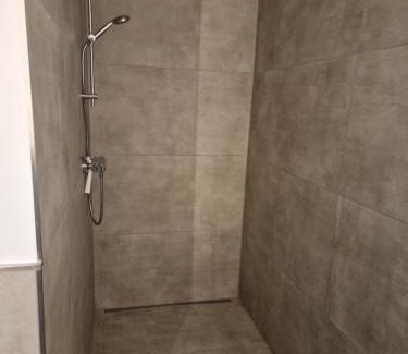 Hamm Apartment | Parkside Modernes Studio Appartment