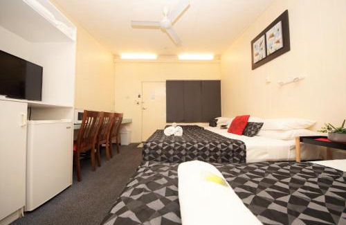 Ayr Hotel | Parkside Motel Ayr