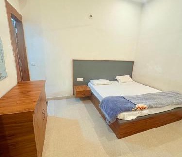 Barsana House | Parmar Guest House