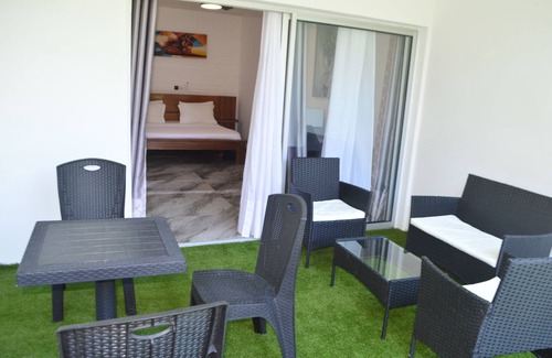Kribi Hotel | Partial sea view jacuzzi suite