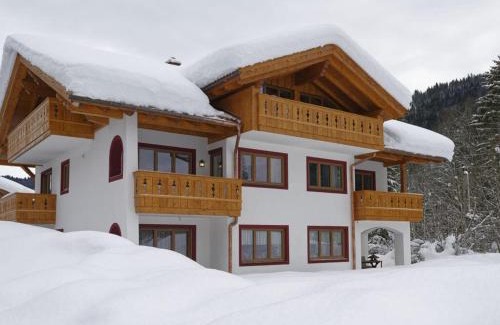 Garmisch-Partenkirchen House | Partnachklamm Comfortable holiday residence