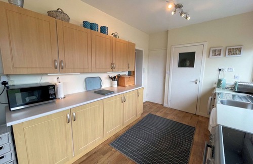 Newton Stewart House | Pass the Keys | Traditional Cottage with Beautiful Views