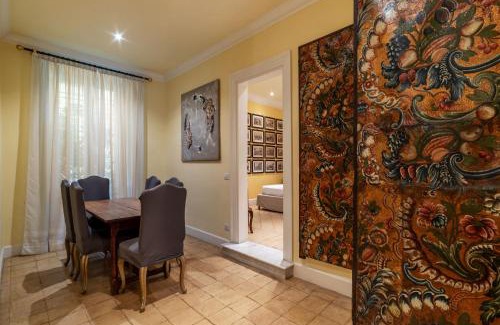 Rione IV Campo Marzio Apartment | Passeggiata di Ripetta Private Apartment