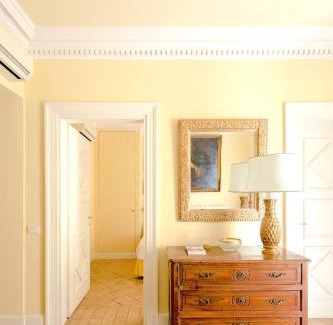 Rione IV Campo Marzio Apartment | Passeggiata di Ripetta Private Apartment