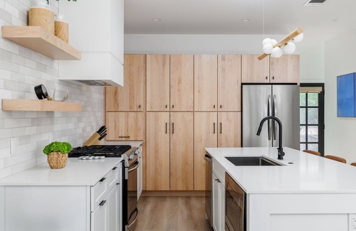 Dawson House | Patio, Walk to restaurants - The Wilson by Portoro