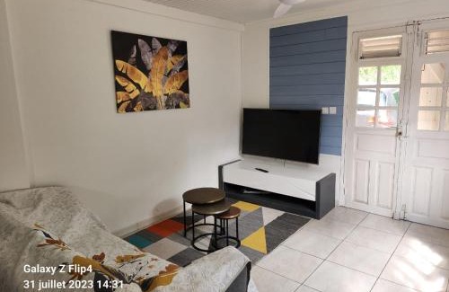 Tartane Apartment | Patoulocation