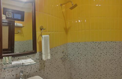 Manali Resort | Pause By the Woods