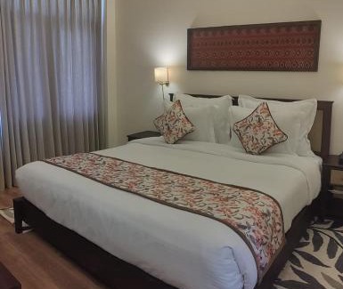 Manali Resort | Pause By the Woods