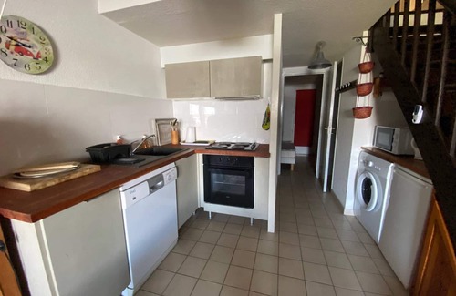 Leucate Villa | Pavilion T3 + Mezzanine, 5 people, Terrace, Parking