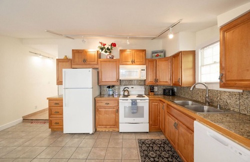 Downtown House | Pavilion Villa – A Key West Private Paradise 1 Block Off Duval w Pool