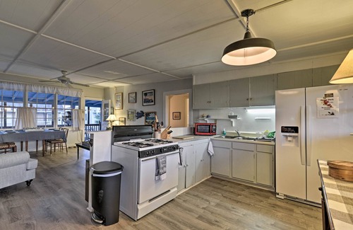 Pawleys Island House | Pawleys Island House, - Steps to Beach & Creek!