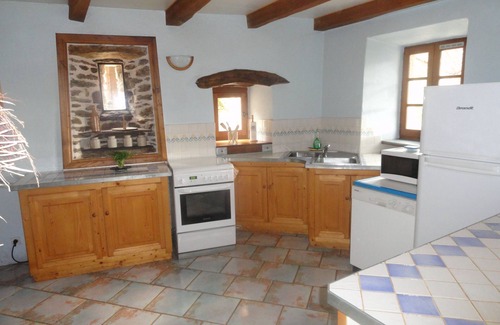 Saint-Pierre-Saint-Jean House | Peace and nature