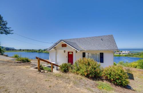 Cloverdale House | Peaceful Cloverdale Home - Walk to Winema Beach